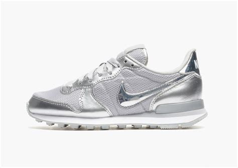 nike damen sneaker silber|Women's Sneakers & Shoes .